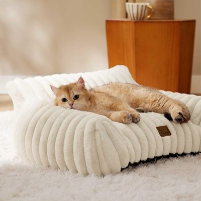 Lit-pour-chat-DouilletChat-relax
