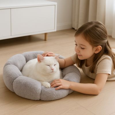 coussin pour chat cocon floral gris