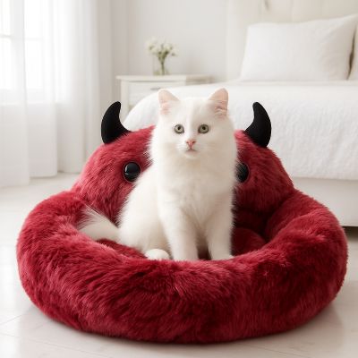 coussin pour chat diablotin rouge